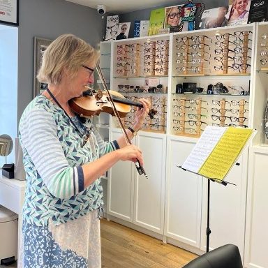 In-Practice Consultations
In-depth, performer-focused consultations at our Holmfirth clinic, with access to our full range of specialist equ